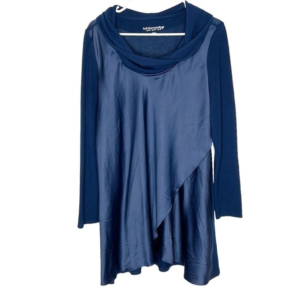 Soft Surroundings‎ Navy Top with Satin Panel Front Size Medium - Picture 1 of 6